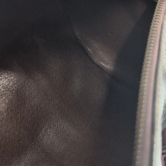 Louiss Vuitton Monogram Pavilion 30 Bag  W/ COA In Very Good Condition ! - Picture 13 of 16